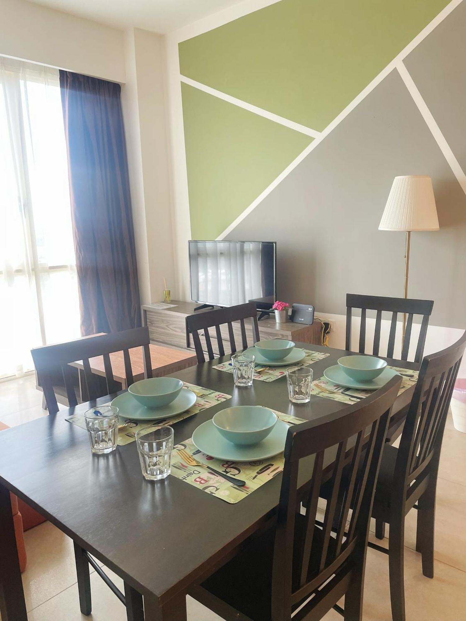 Apartment Legoland-3min Walk-afiniti Medini 2br With Bathtub -9pax-mini Playground Johor Bahru